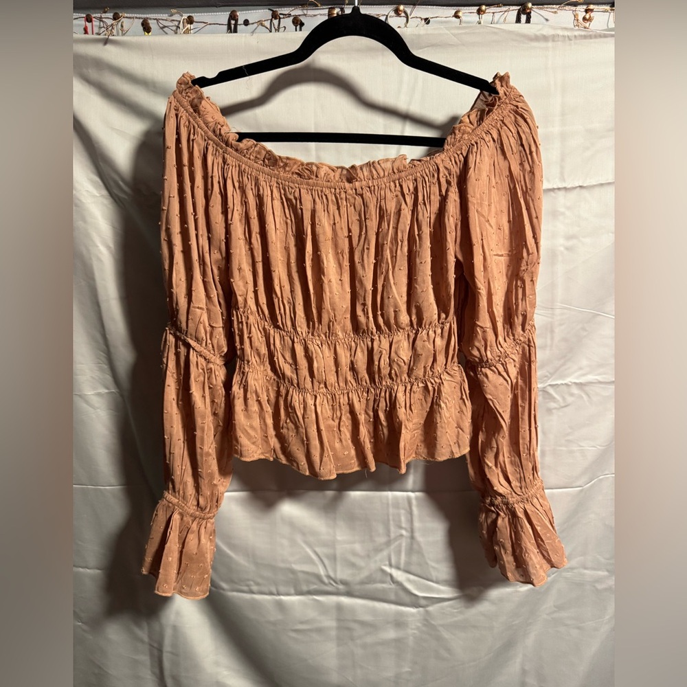 NWOT Easel Off-Shoulder Blouse